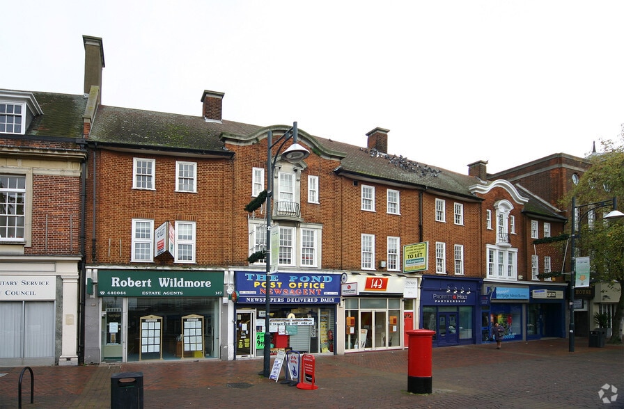 139-147 The Parade, Watford to rent - Building Photo - Image 2 of 2