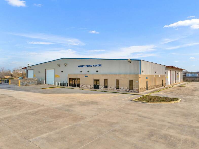 206 W Fm 468, Cotulla, TX for sale - Building Photo - Image 3 of 48