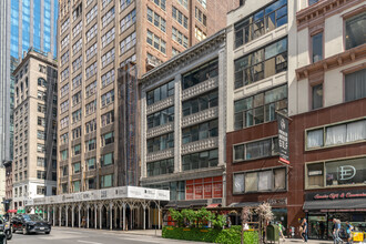 255 Fifth Ave, New York, NY for rent Building Photo- Image 1 of 19