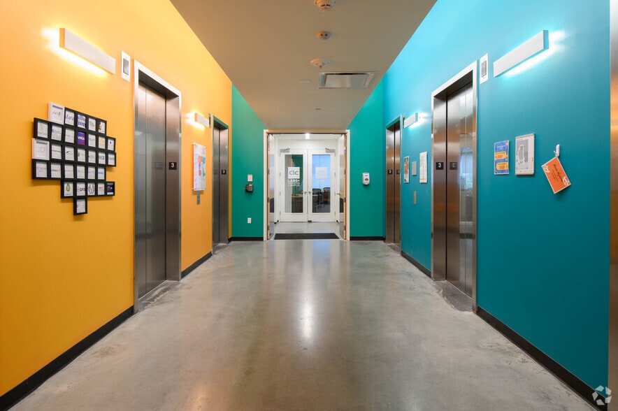 3675 Market St, Philadelphia, PA to rent - Interior Photo - Image 3 of 28