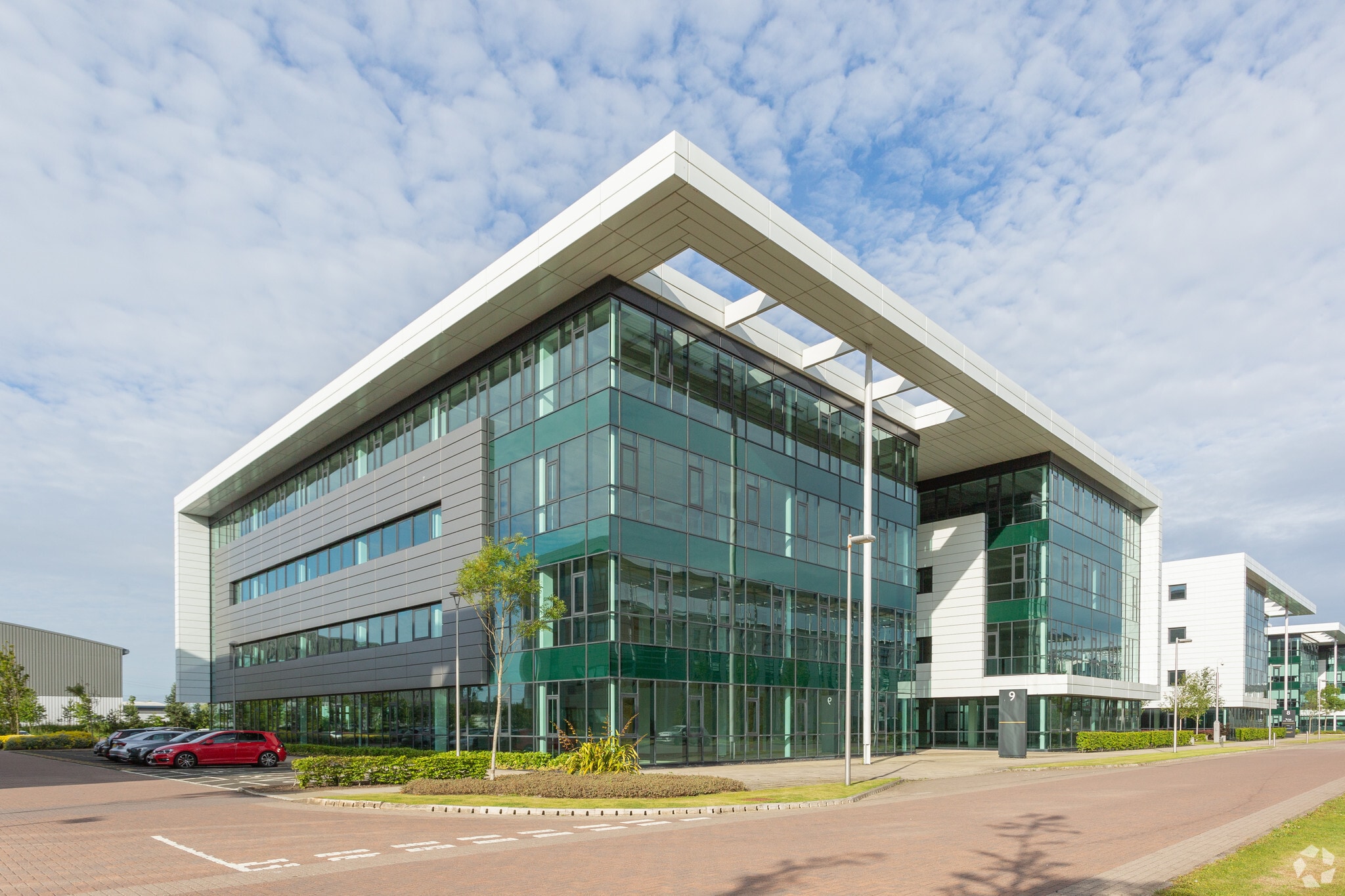 Parklands Ave, Holytown for sale Primary Photo- Image 1 of 1