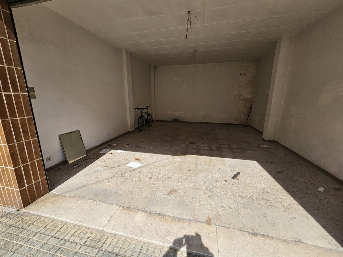 Malgrat de Mar, BAR 08380 -  -  - Interior Photo - Image 2 of 2