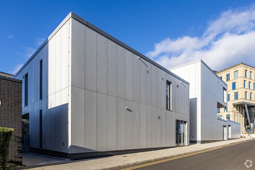 Snowdon Rd, Middlesbrough to rent - Building Photo - Image 2 of 2