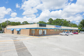 5907-5933 Merrill Rd, Jacksonville, FL for rent Building Photo- Image 1 of 8