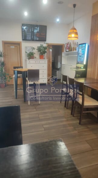 Retail in Madrid, Madrid to rent - Interior Photo - Image 3 of 5