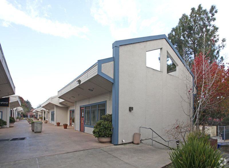 783 Rio Del Mar Blvd, Aptos, CA for rent - Building Photo - Image 2 of 3