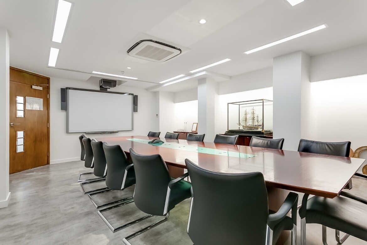 8 Baltic St E, London to rent Interior Photo- Image 1 of 4