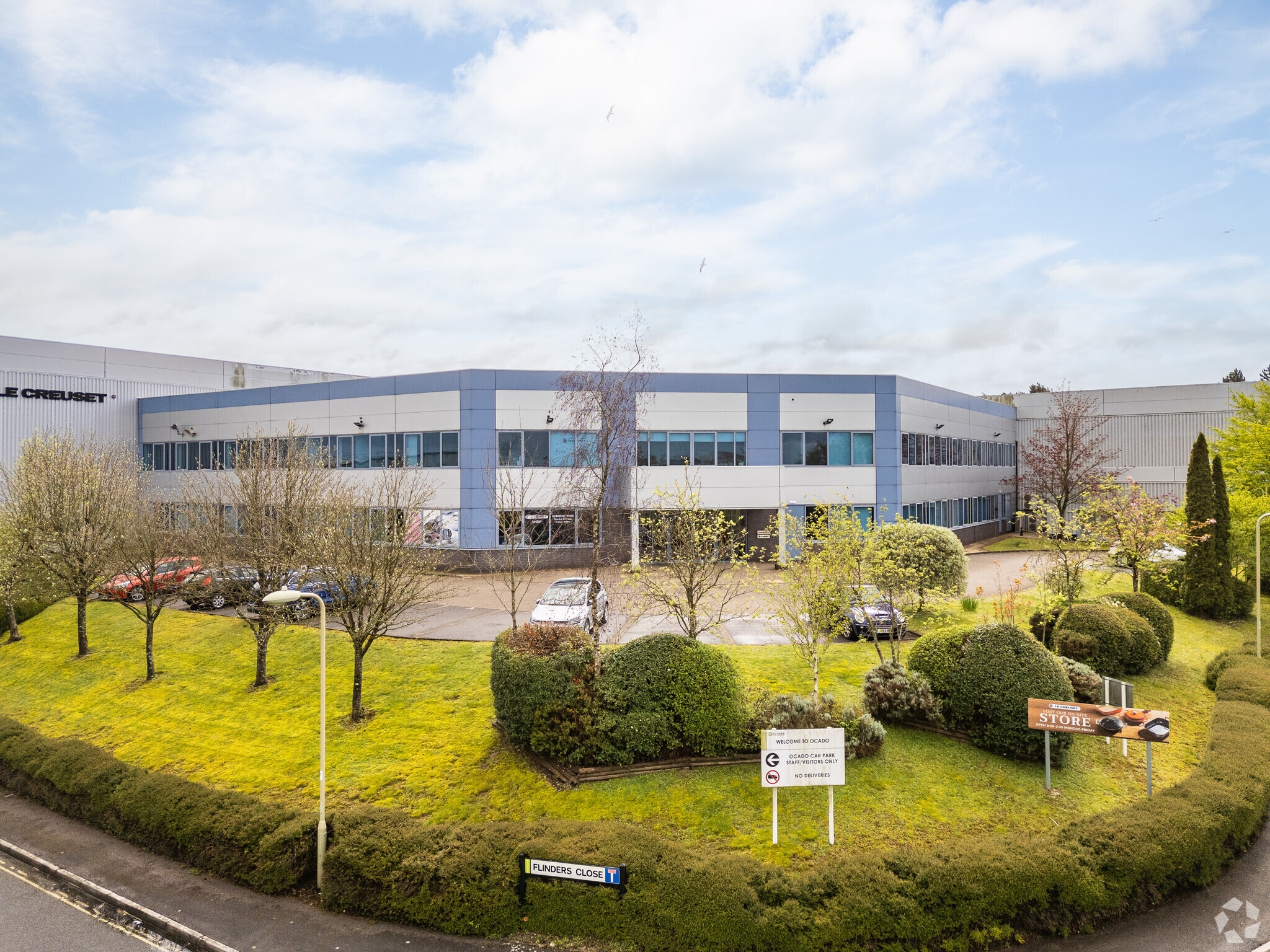 83-84 Livingstone Rd, Andover to rent Primary Photo- Image 1 of 8