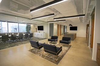 2121 Avenue of the Stars, Century City, CA to rent Interior Photo- Image 2 of 6