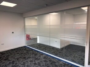 301-302 Love Ln, Cirencester for sale Building Photo- Image 2 of 7