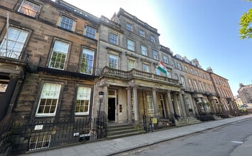 16 Rutland Sq, Edinburgh to rent Building Photo- Image 1 of 2
