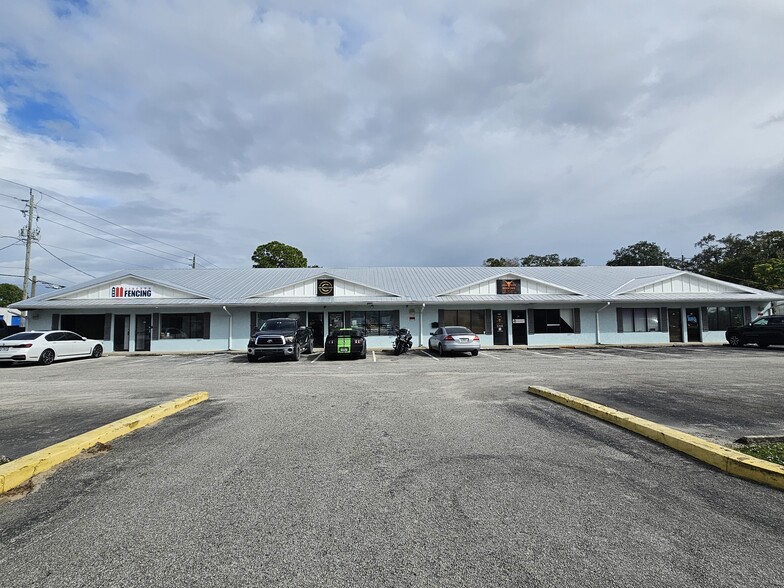 282 Clearlake Rd, Cocoa, FL for sale - Building Photo - Image 3 of 9