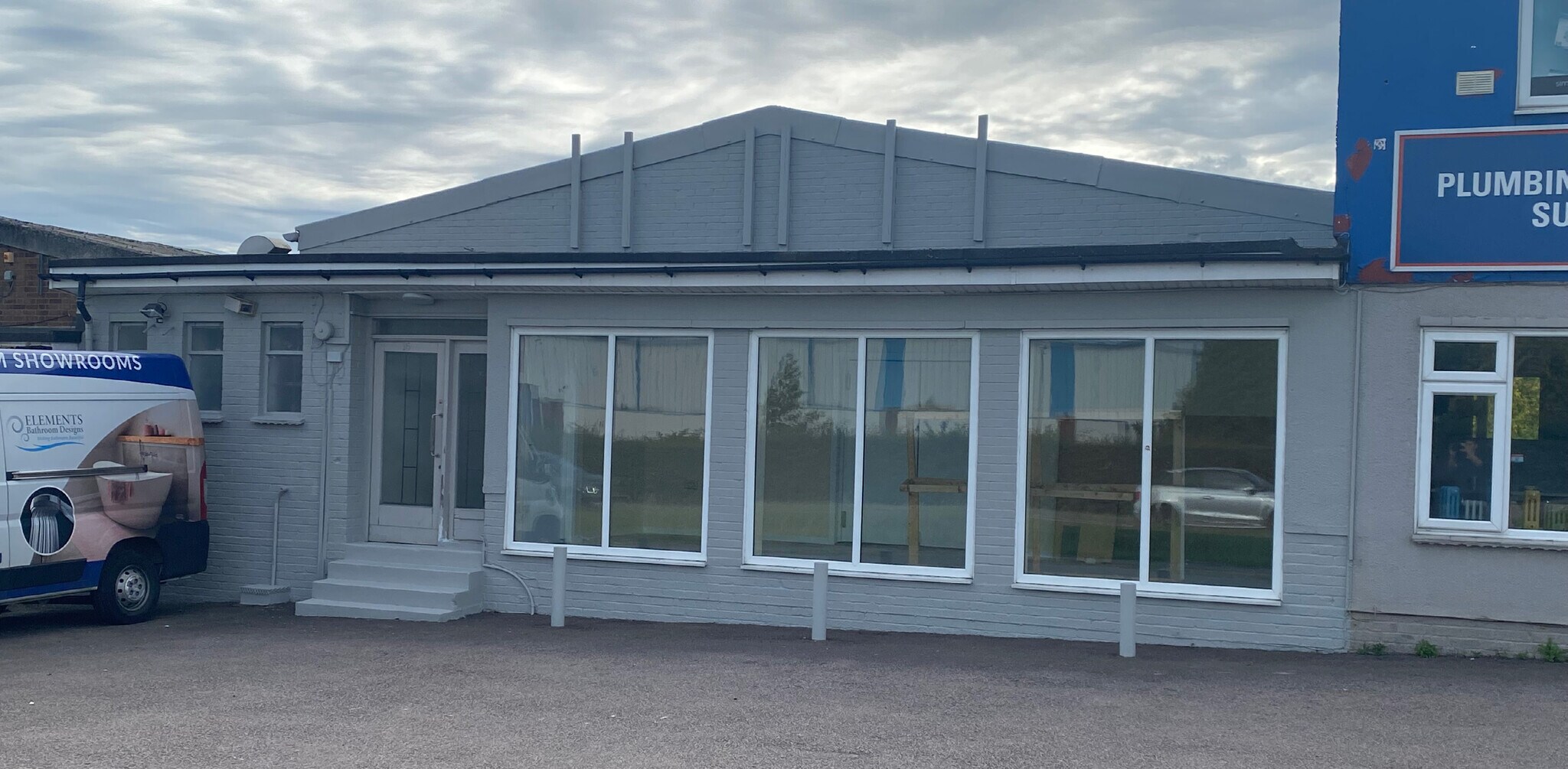 15 Clifton Rd, Huntingdon to rent Building Photo- Image 1 of 5