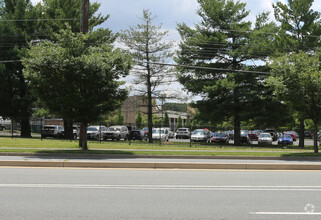 800 N Frederick Ave, Gaithersburg, MD for sale Primary Photo- Image 1 of 1