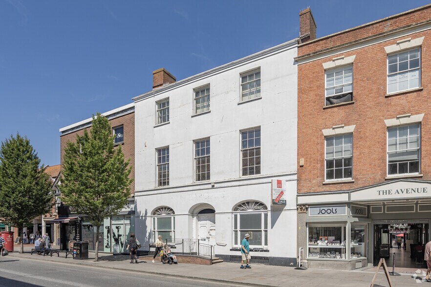 16 High St, Bridgwater to rent - Primary Photo - Image 1 of 13