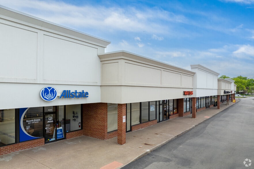 1041-1073 Lake Cook Rd, Wheeling, IL to rent - Building Photo - Image 3 of 16