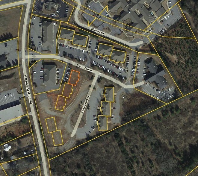 202 Central Park Ln, Seneca 29678 Park Place