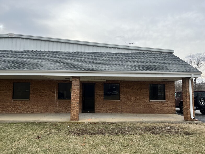 25210 W Reed, Channahon, IL for rent - Primary Photo - Image 1 of 7