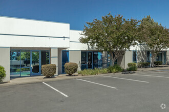 3064-3190 Industrial Blvd, West Sacramento, CA for sale Primary Photo- Image 1 of 1