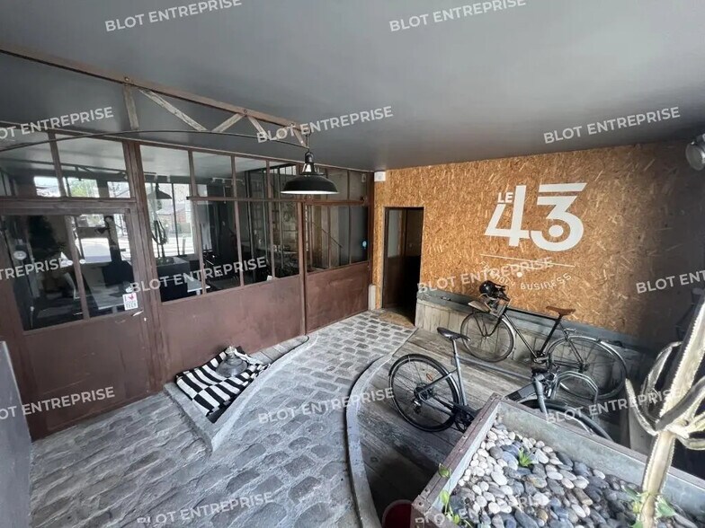 Office in Nantes for sale - Building Photo - Image 3 of 15