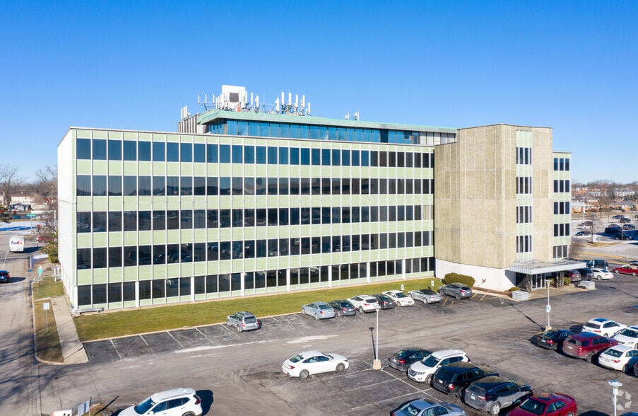 9933 Lawler Ave, Skokie, IL for rent - Building Photo - Image 1 of 5