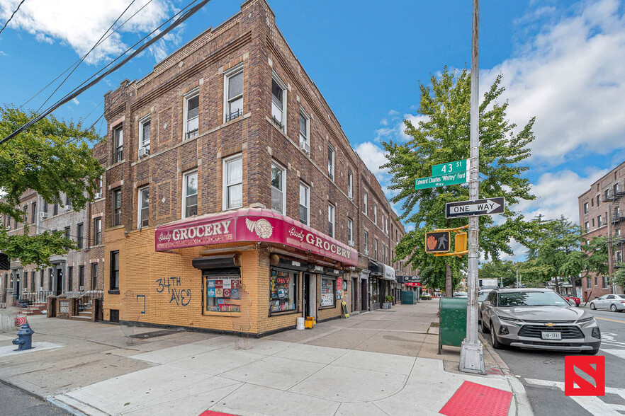 4220 34th Ave, Long Island City, NY for sale - Building Photo - Image 1 of 42