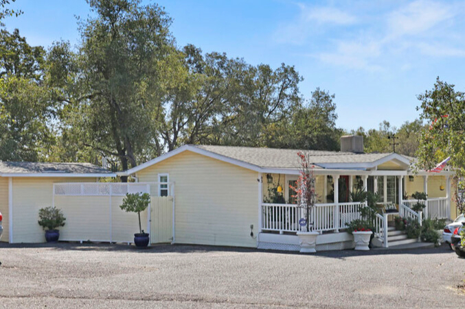 10155 Peppermint Cir, Jamestown, CA for sale - Primary Photo - Image 1 of 1