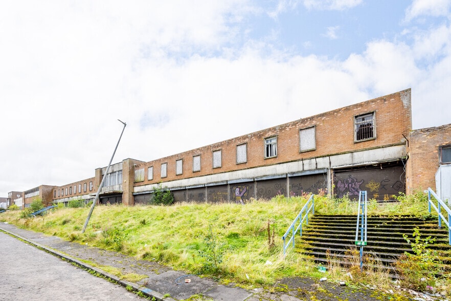 18 South Ave, Blantyre to rent - Building Photo - Image 2 of 2