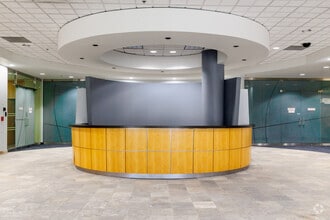 3450 Harvester Rd, Burlington, ON to rent Building Photo- Image 2 of 10