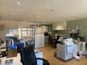 Cross Rd, Epping to rent Interior Photo- Image 1 of 3