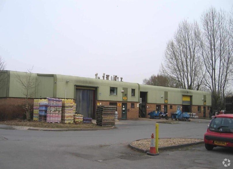 Batten Rd, Salisbury for sale - Primary Photo - Image 1 of 1