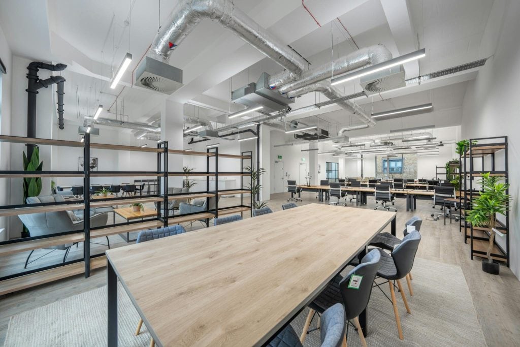 112-124 Camden High St, London to rent Interior Photo- Image 1 of 5