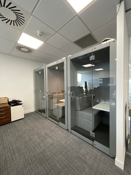 H2 Harlequin Office Park, Bristol to rent - Building Photo - Image 3 of 9