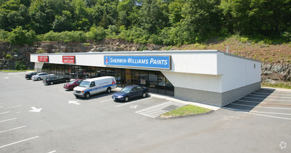 50 Berlin Rd, Cromwell, CT for rent Building Photo- Image 1 of 9