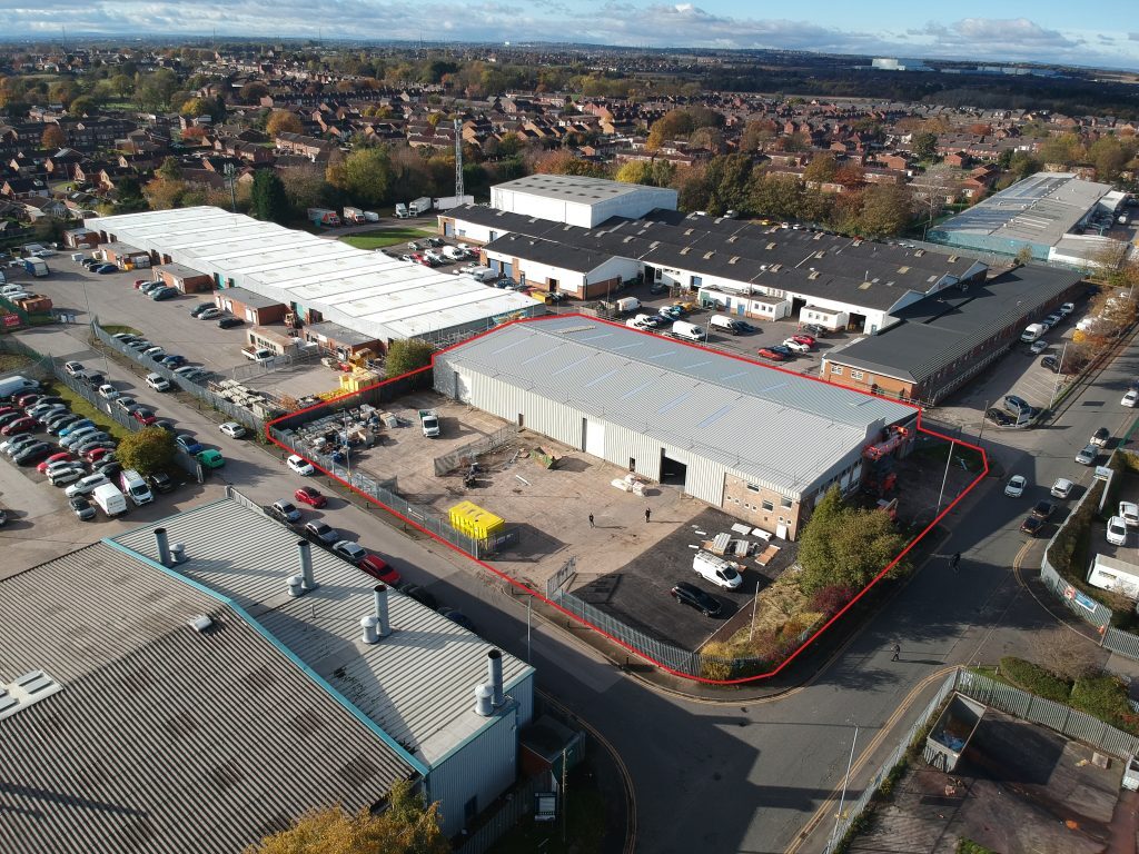 Ripley Dr, Normanton to rent Aerial- Image 1 of 3