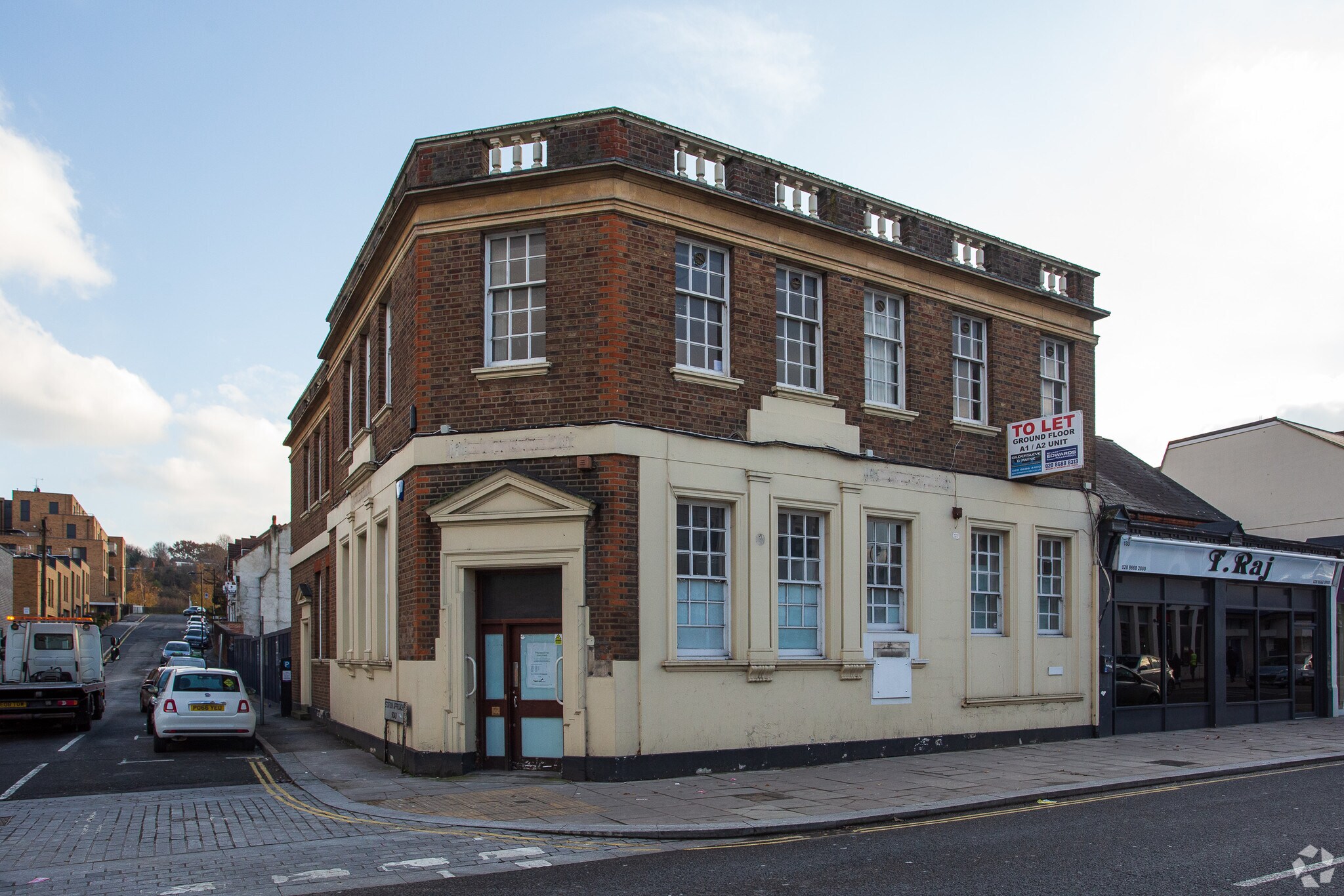 129-131 Brighton Rd, Coulsdon for sale Building Photo- Image 1 of 1