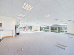 Slackbuie Ave, Inverness to rent Interior Photo- Image 2 of 6