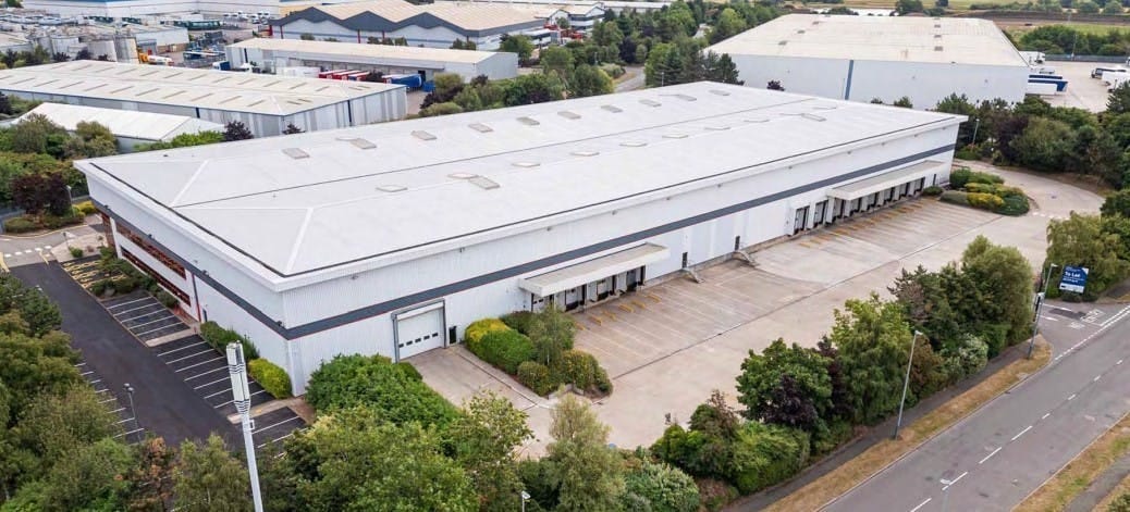 Siskin Pky, Coventry to rent Building Photo- Image 1 of 8