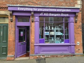 4A North Gate, Newark to rent Building Photo- Image 2 of 5