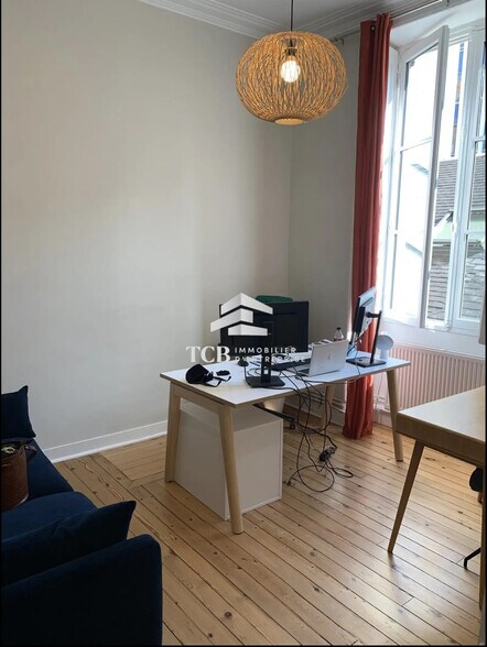 Office in Nantes to rent - Interior Photo - Image 3 of 6