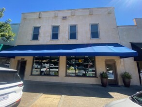 1214-1218 Main St, Saint Helena, CA for rent Building Photo- Image 1 of 8