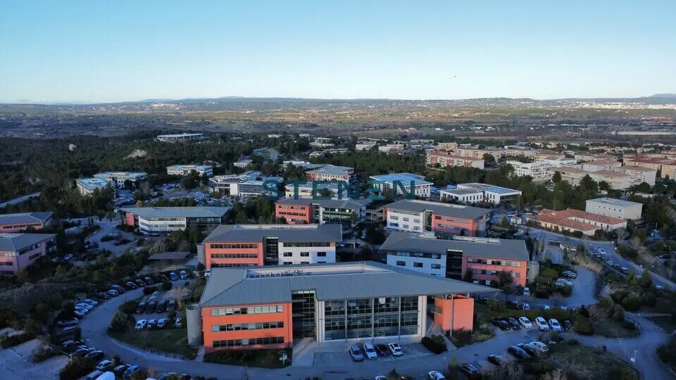 Office in Aix-en-Provence to rent - Aerial - Image 2 of 7
