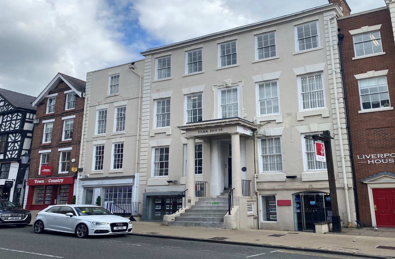 3541 Lower Bridge St, Chester CH1 1RS Park House
