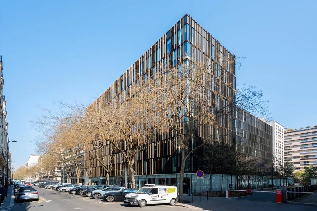 Location Bureaux 1 626 m² - Photo 1