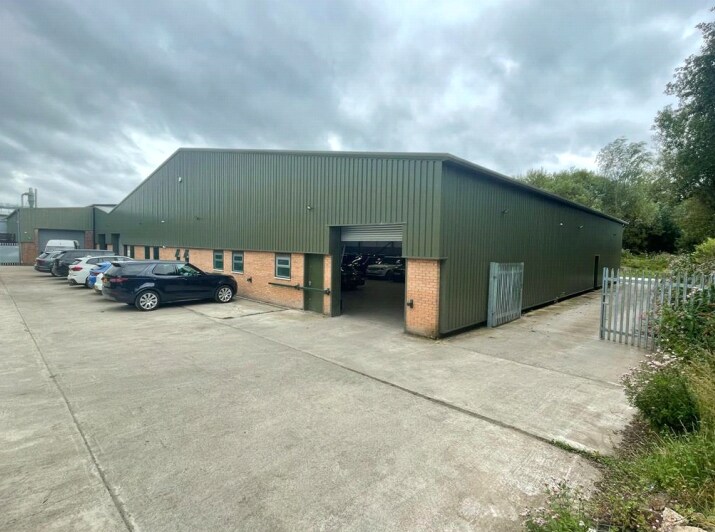 Cams Ln, Manchester for sale - Primary Photo - Image 1 of 1