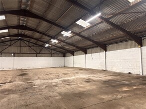 193 Westlands Ln, Whitley to rent Interior Photo- Image 2 of 3