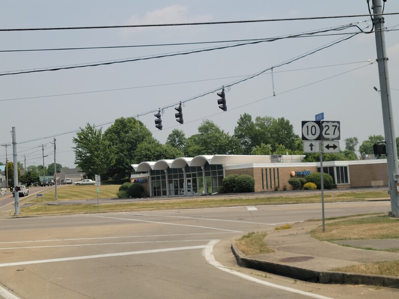 8210 E Main St, Alexandria, KY for sale - Building Photo - Image 1 of 18