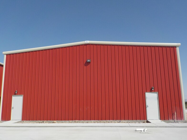 6201 FM 106 UNIT 6, Harlingen, TX for rent - Building Photo - Image 1 of 7