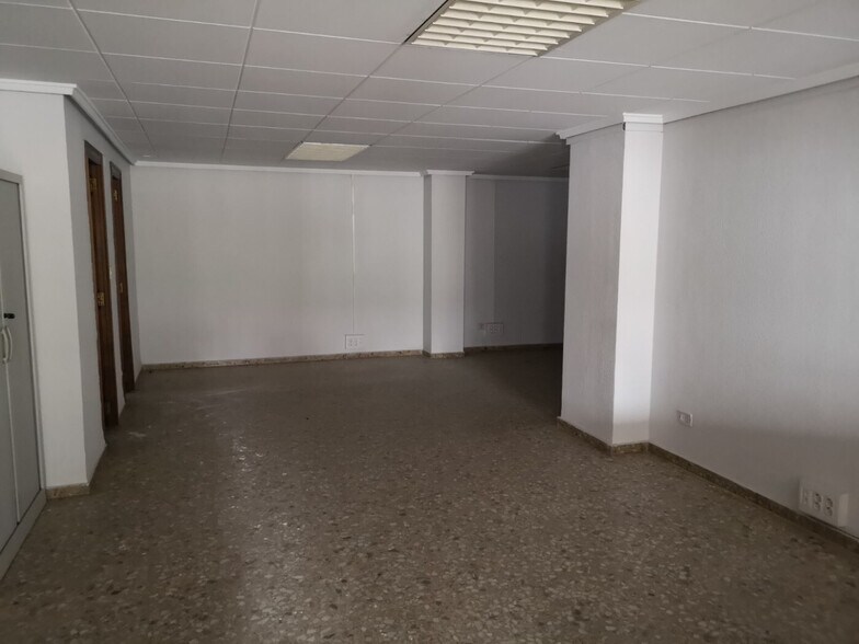 Passatge Joan Segura, 11, Algemesí, Valencia to rent - Building Photo - Image 2 of 11