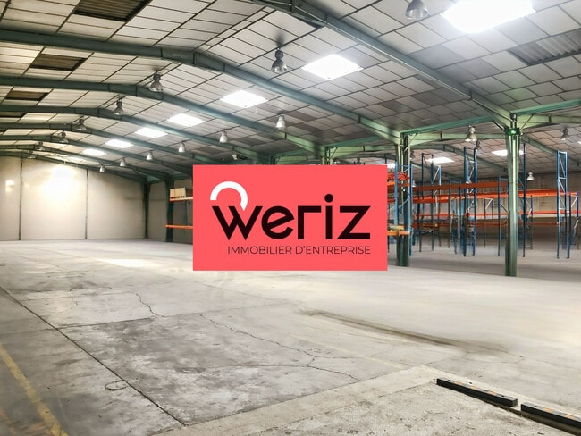 Location Local d'activités 2 350 m²